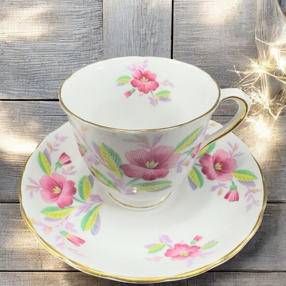 Tuscan Fine English Bone China Porcelain Small Teacup And Saucer Set England VTG - Picture 1 of 12